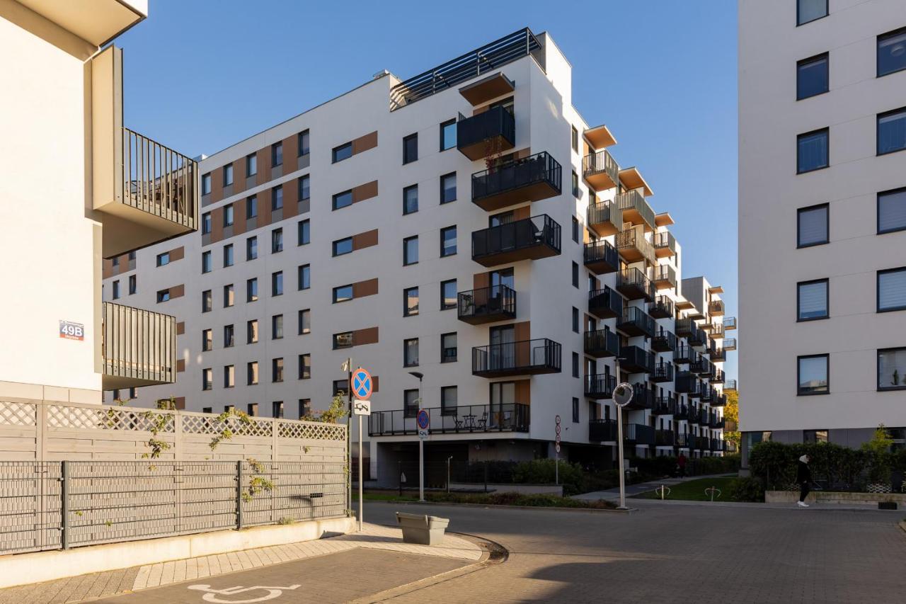 Warsaw Ulrychów Apartment with Parking by Renters Exterior foto